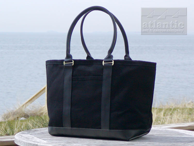 32DLX_L_Black_Black_FLT_OP_P3290210